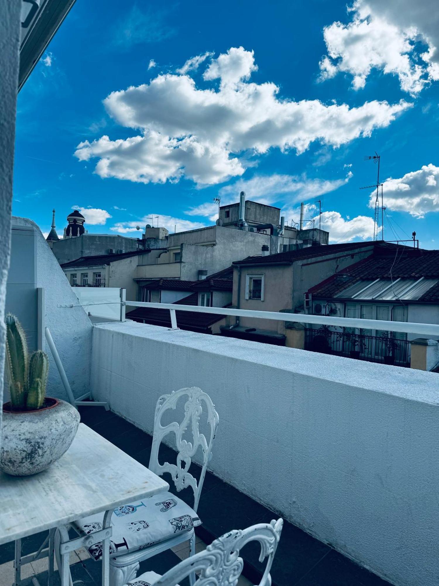شقة Center City, Puerta Del Sol Terraza مدريد المظهر الخارجي الصورة